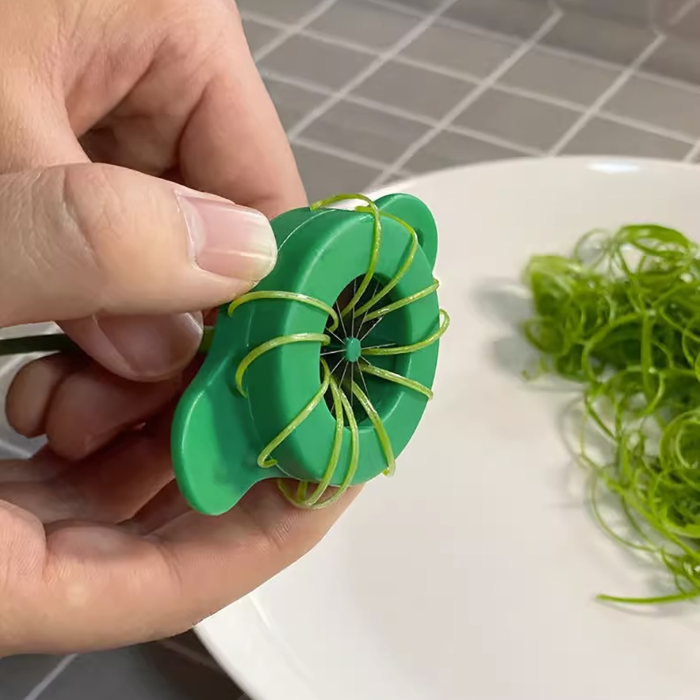 Mini Cutter Onion Flower Cutte - Kitchen Appliances Japan のレビューと価格
